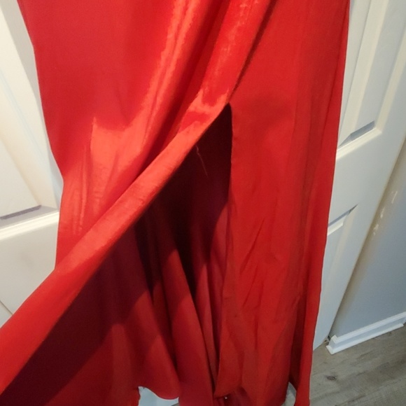 Prom dress - Picture 3 of 4